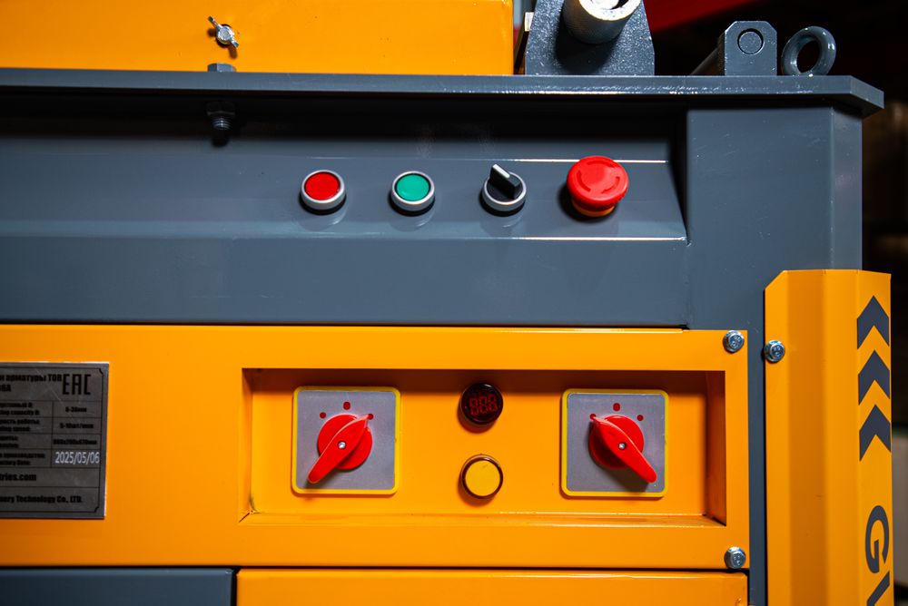 Станок для гибки арматуры 36/32мм 3кВт с доводчиком, рег. боковые упоры TOR GW36A PRO