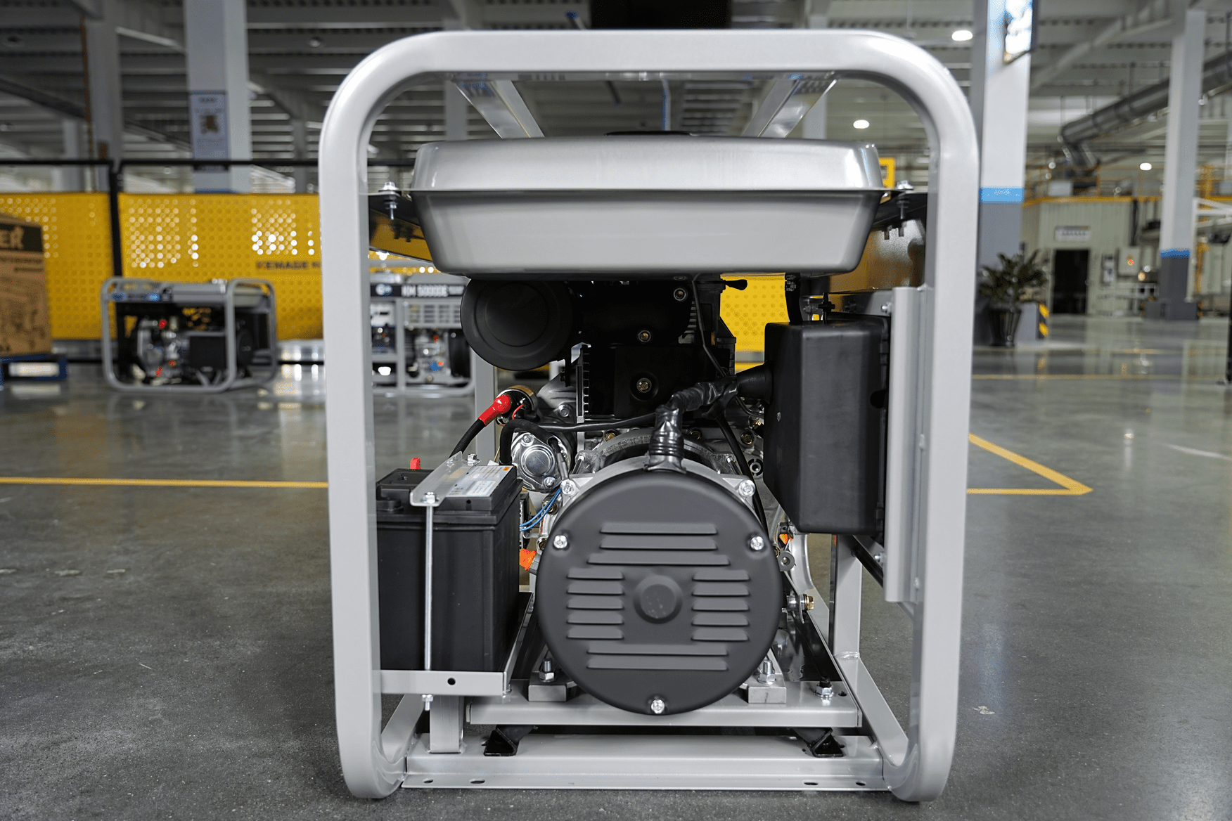 Генератор дизельный 7,0 кВт 220В с электростартером и колесами TOR KM7000D