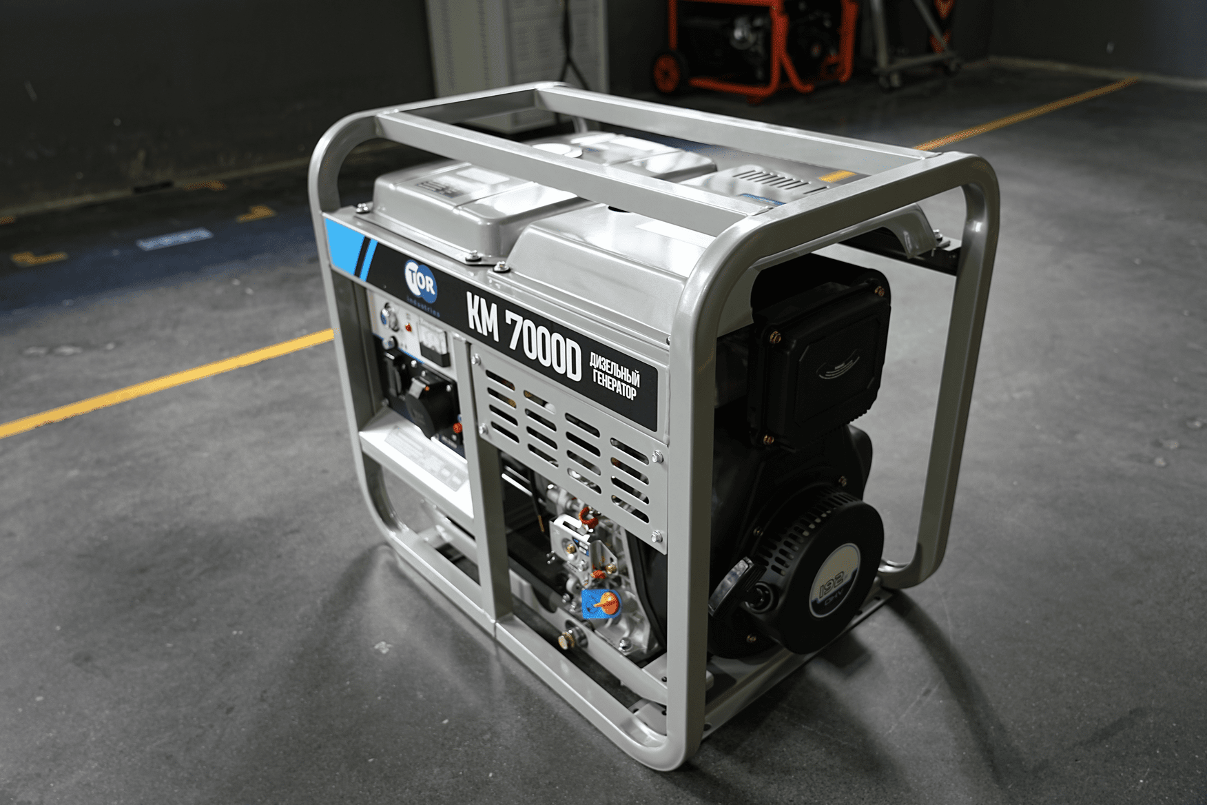 Генератор дизельный 7,0 кВт 220В с электростартером и колесами TOR KM7000D
