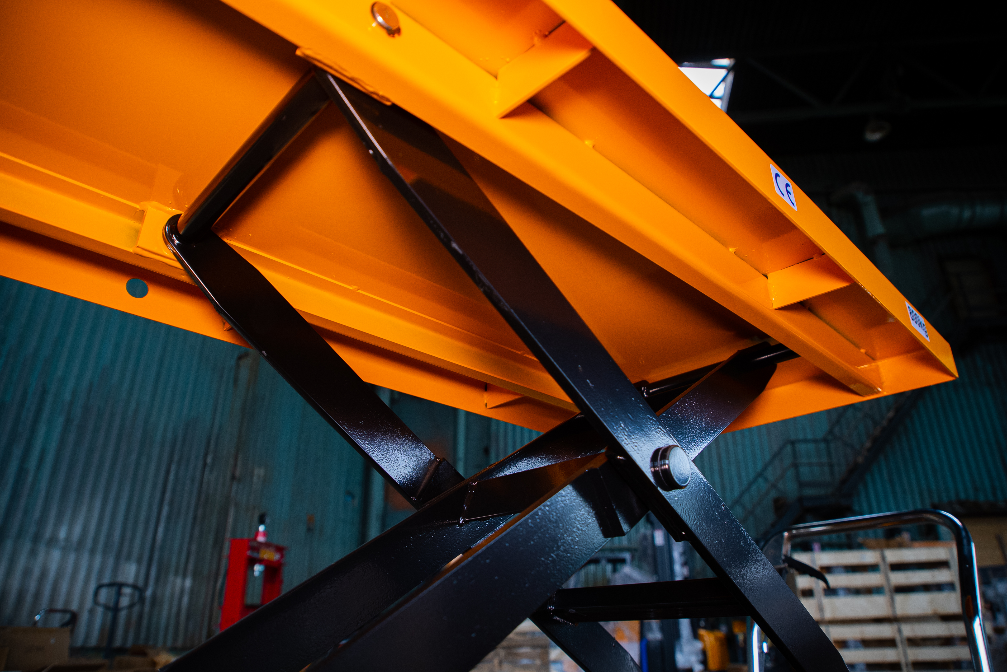 Стол подъемный передвижной 800 кг 475-1500 мм (1220х610 мм) XILIN SPS800