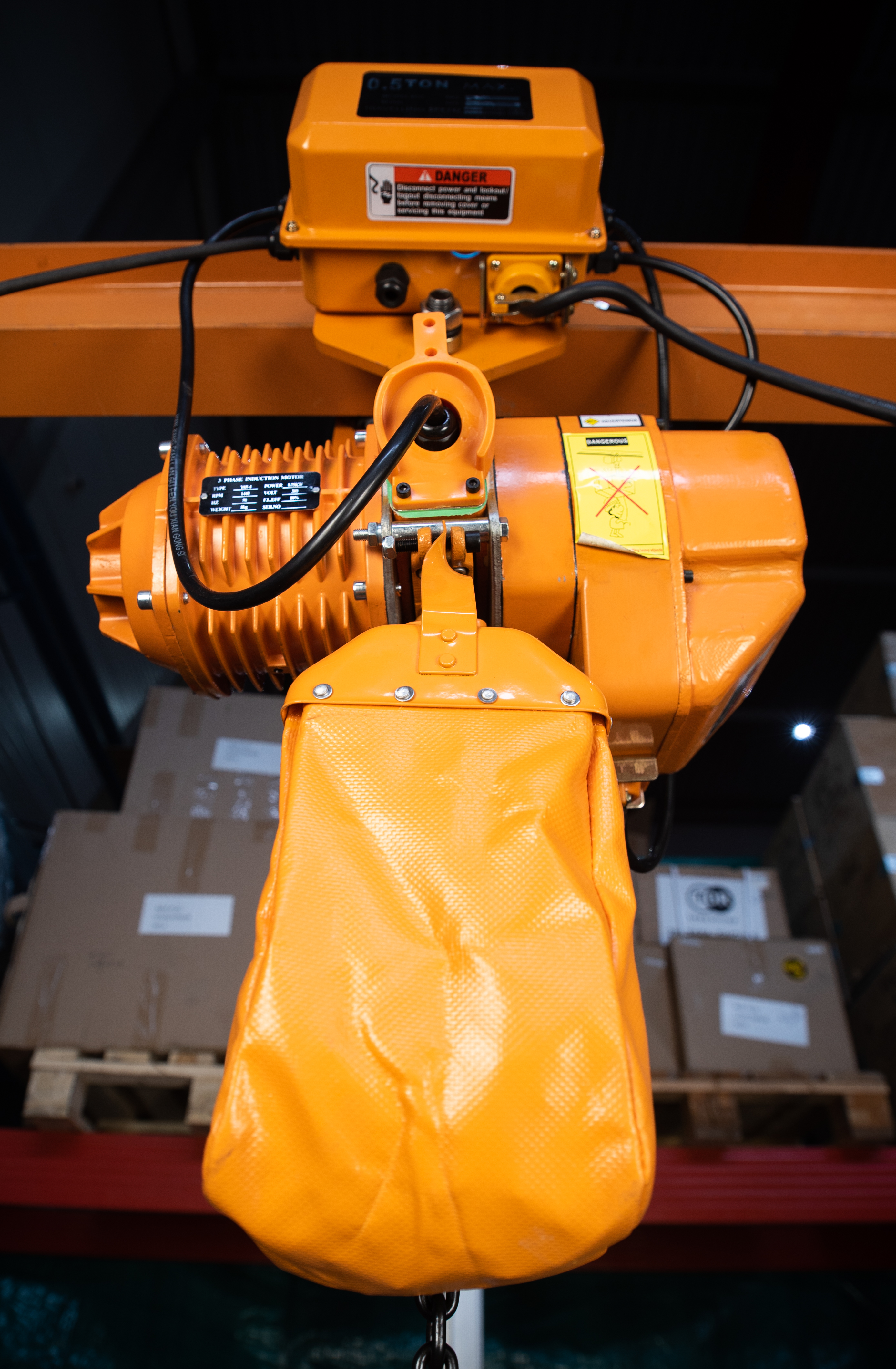 Таль стационарная  0,5т 24м 380В электрическая цепная TOR HHBD-01