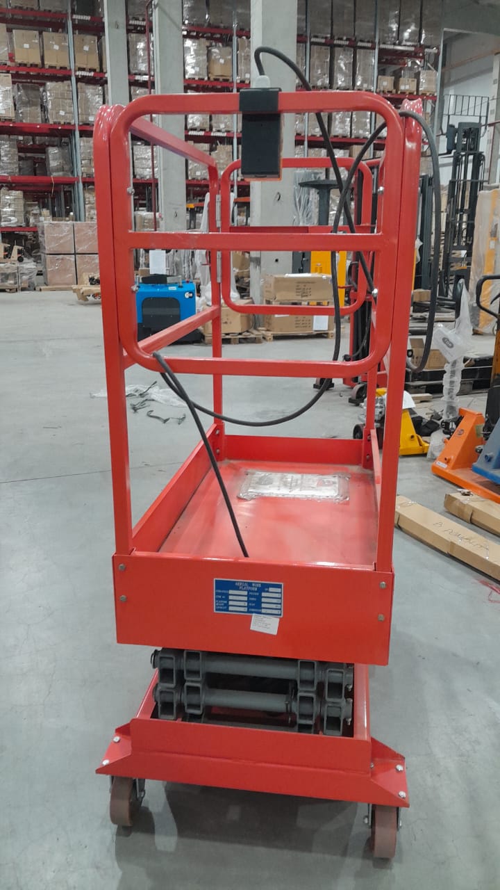 Подъемник ножничный передвижной 240 кг 3/5 м TOR GTJY DC аккумуляторный