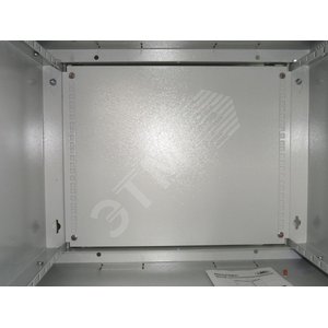 Стенка задняя к шкафу ШРН ШРН-Э и ШРН-М 6U в комплекте с крепежом черная