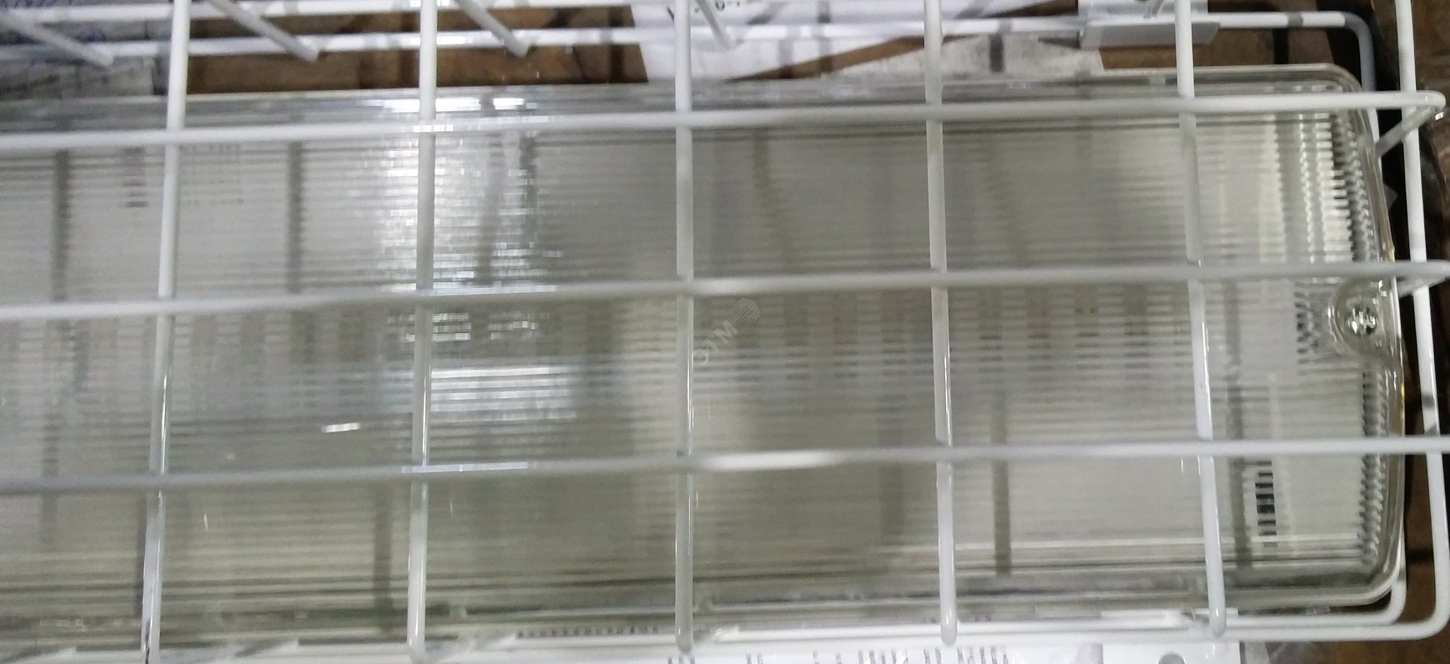 Защитная решетка для аварийного светильника IP65 390х134мм белая с набором креплений