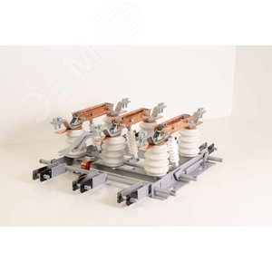 Разъединитель высоковольтный РВЗ-10/400-III УХЛ2 фарфор в комплекте с приводами и вилками 