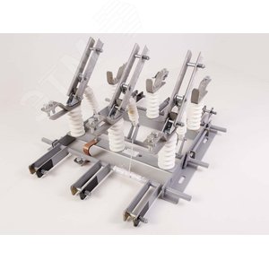 Разъединитель высоковольтный РВЗ-10/400-III УХЛ2 полиамид  в комплекте с приводами и вилками 