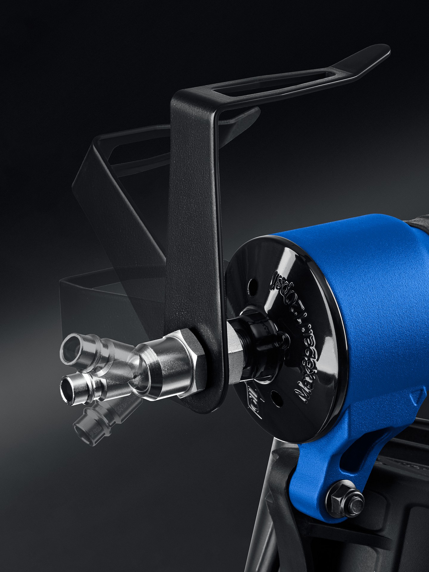 ЗУБР CSN-65, пневматический обшивочный нейлер для барабанных гвоздей ЗУБР CSN (38-65 мм), Профессионал (31922)