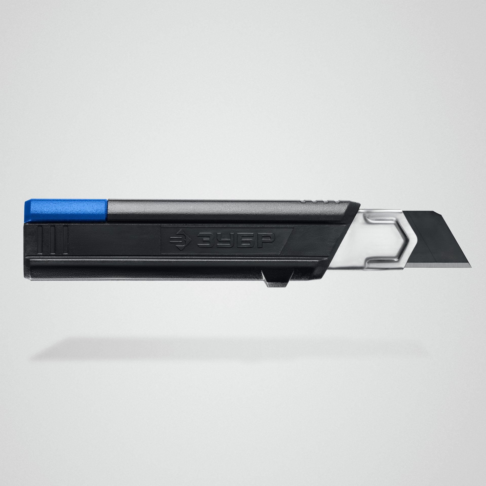 ЗУБР ПРО-25, 25 мм, нож с сегментированным лезвием, Профессионал (09175)