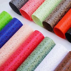 Бумага оберточная 0,685*10  м. в ассортименте