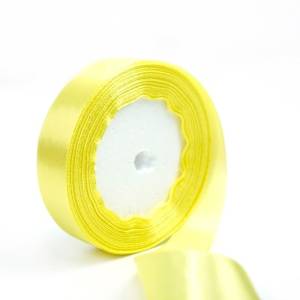 Лента атлас нежно-желтый 20 мм*22,85 м / 190838