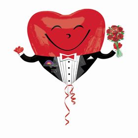 Сердце в смокинге с букетом