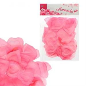 Лепестки роз в форме сердца 1195967