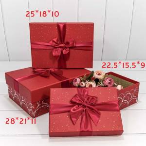 Коробка 28*21*11 см Красная с бантом