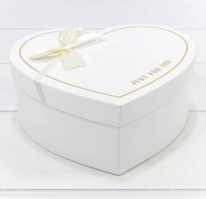 Коробка сердце 16,2*14,3*6 см "JUST FOR YOU" белая с бантом