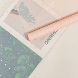 Пленка матовая "Любовный узор" розовый нюд 57 см*10 м. / УТ-88050312