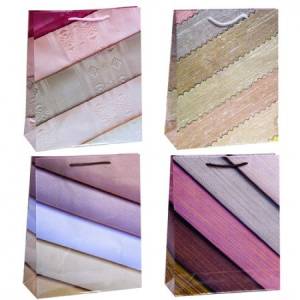 Пакет подарочный 18*21,5*8 см./ 88019079