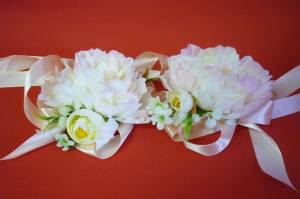 Бутоньерка большая