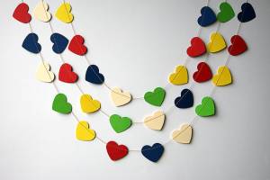 Гирлянда простая "Сердца разноцветные" 