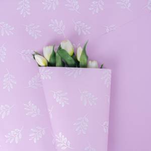 Пленка матовая "Веточки" сиреневая 57 см*10 м. / УТ-88053014