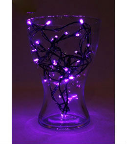 Гирлянда метражная 5,5 м. ФИОЛЕТОВАЯ 60 ламп, темная нить