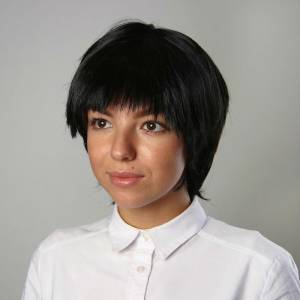 Парик "Цветное Каре" / 4292505