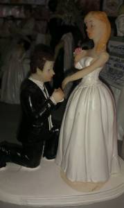 Фигурка на торт "Предложение"