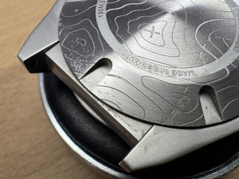 Обслуживание часов после летнего отпуска.