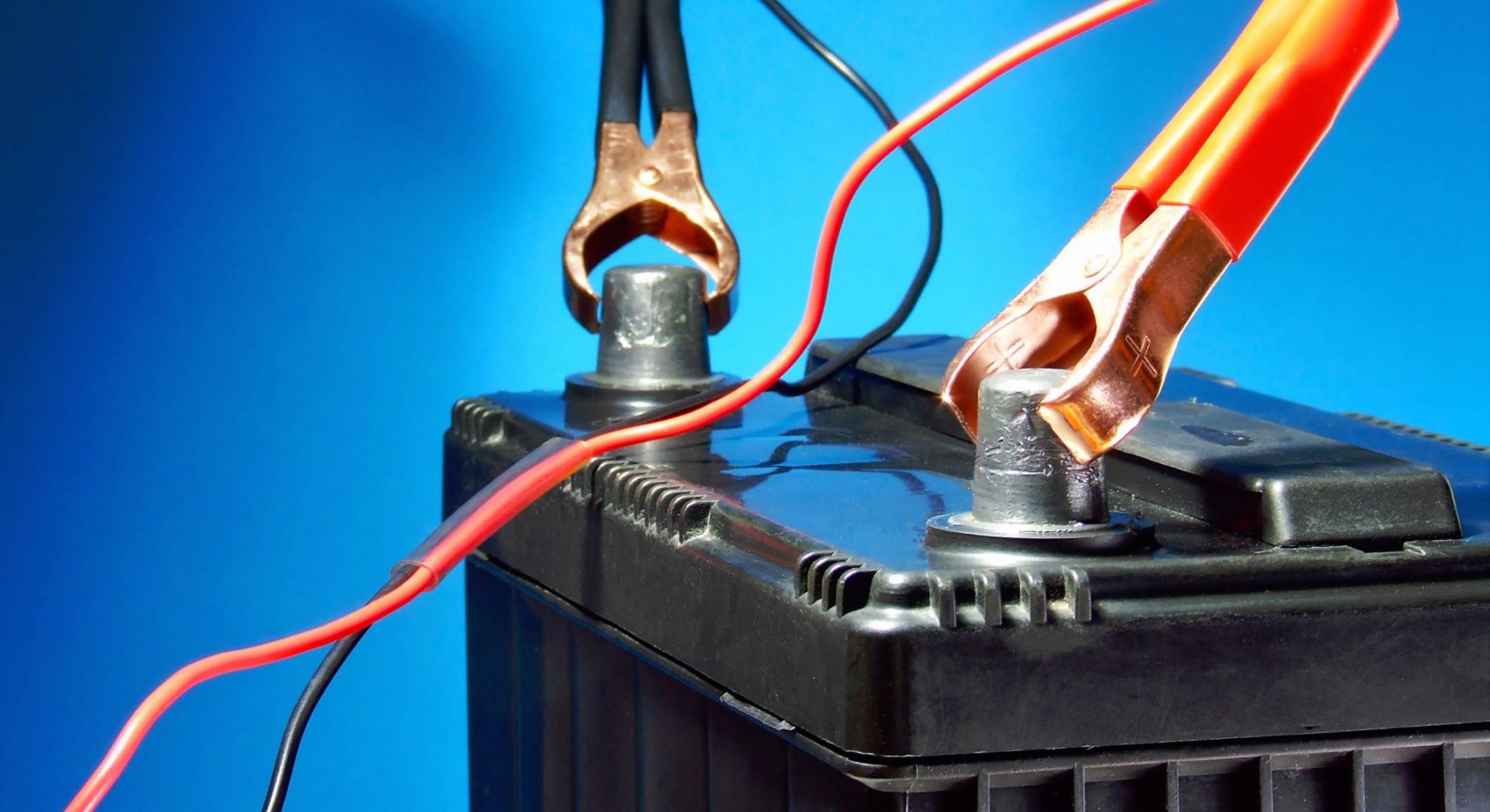 изображение Как правильно заряжать аккумулятор Как правильно заряжать аккумулятор фото