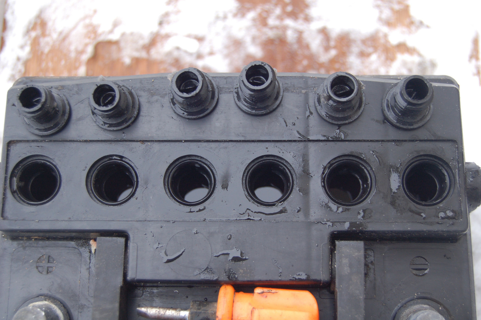 изображение Банки в аккумуляторе: что это и для чего нужно Банки в аккумуляторе: что это и для чего нужно фото