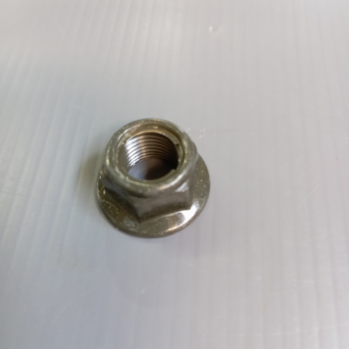 Гайка M12x1,25