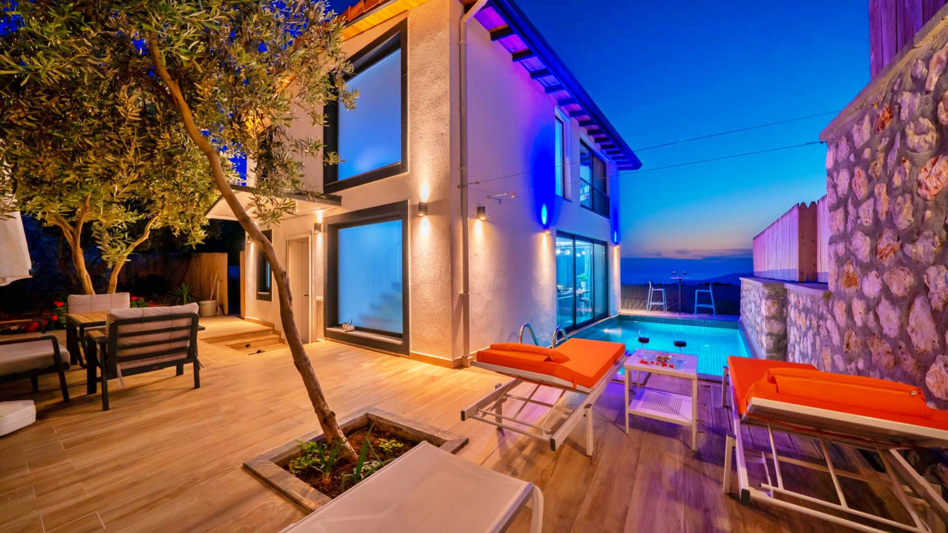 VBK16188 Villa Booking