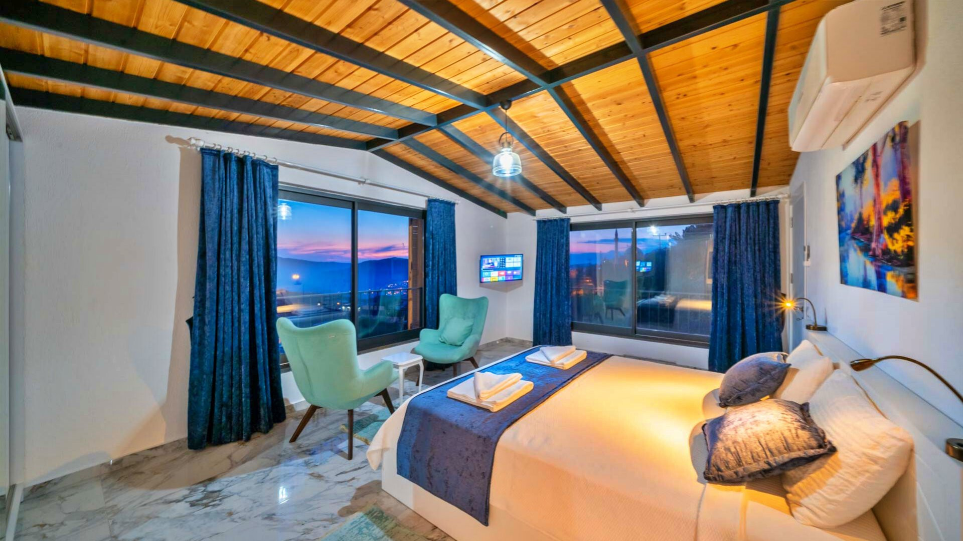 VBK16188 Villa Booking