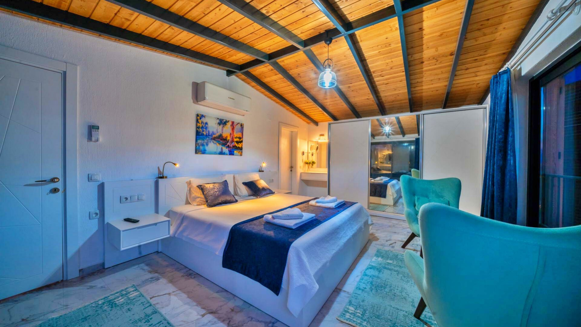 VBK16188 Villa Booking