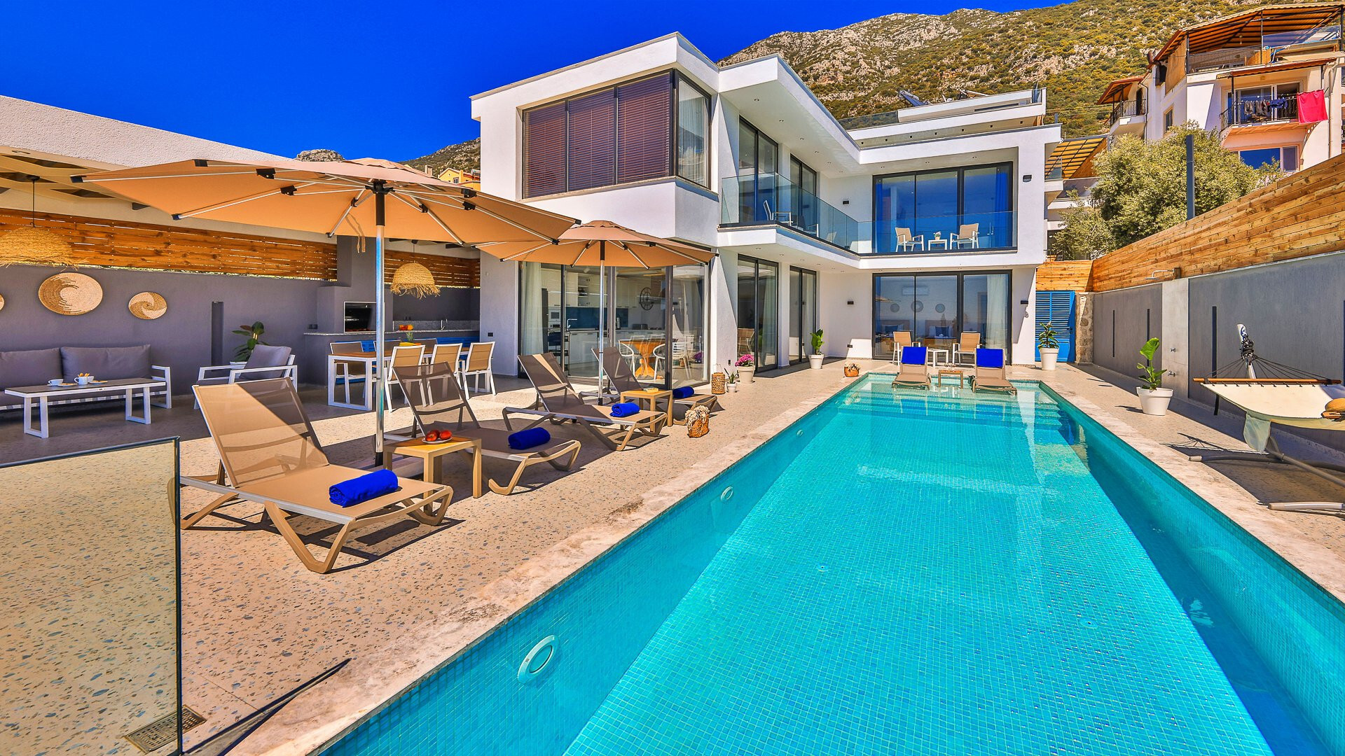 VBK85297 Villa Booking