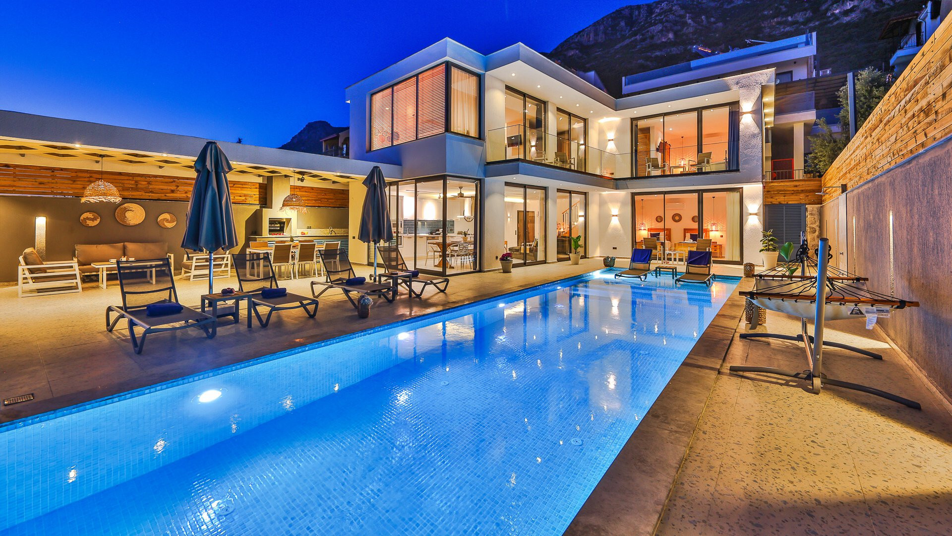VBK85297 Villa Booking