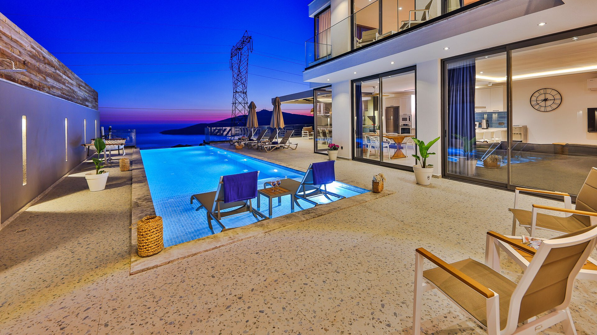 VBK85297 Villa Booking