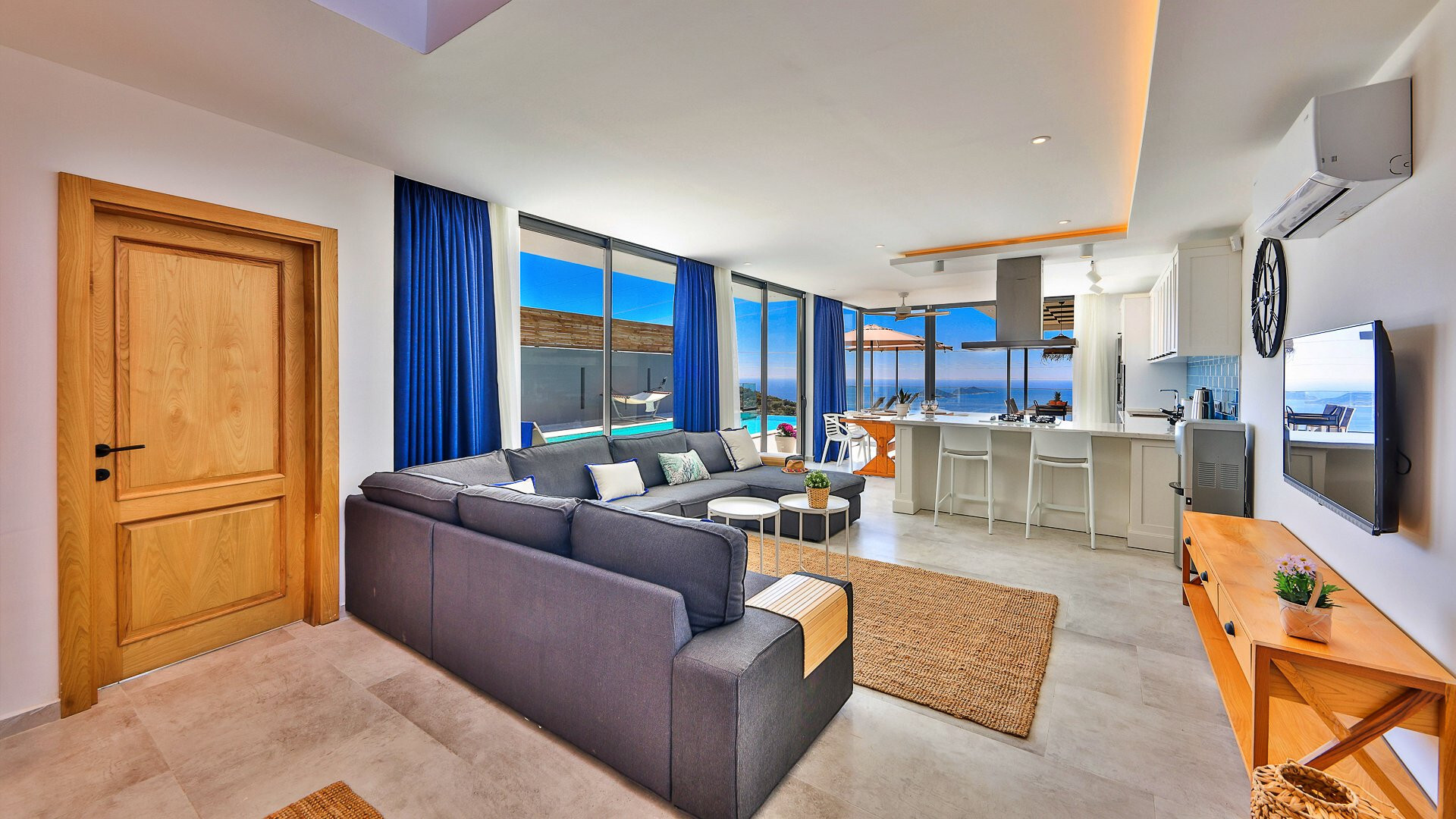 VBK85297 Villa Booking