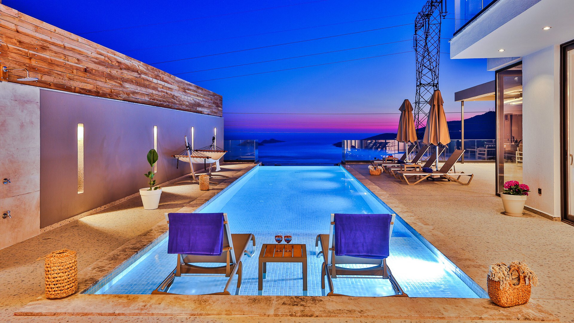 VBK85297 Villa Booking