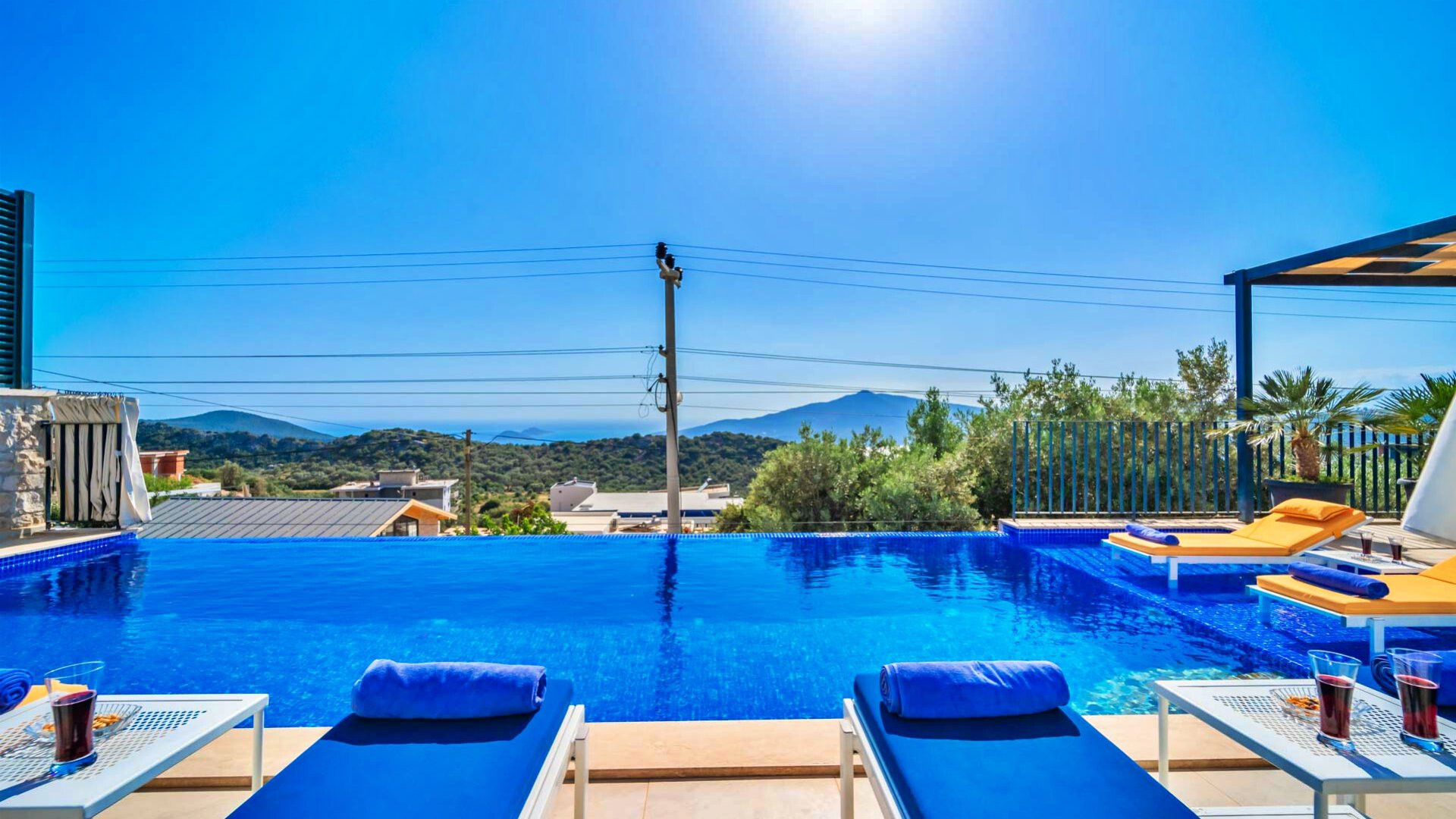 VBK89658 Villa Booking