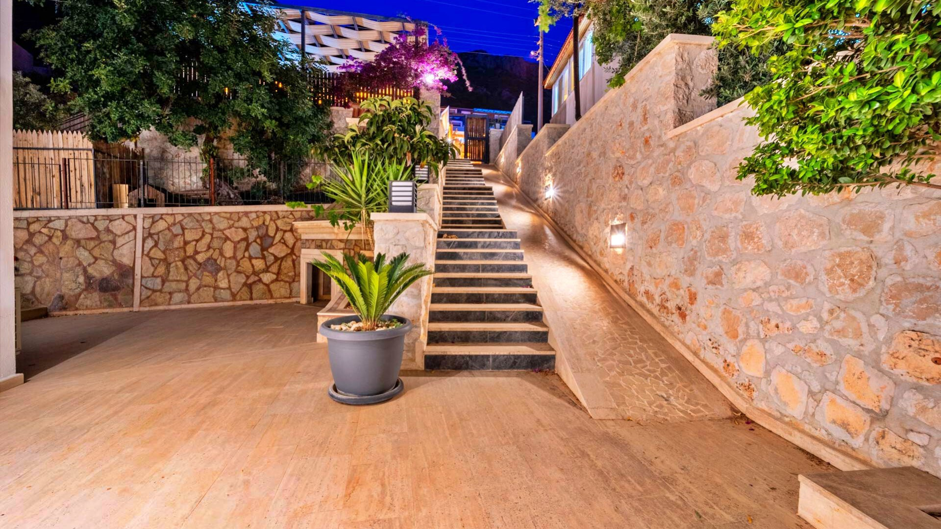 VBK89658 Villa Booking