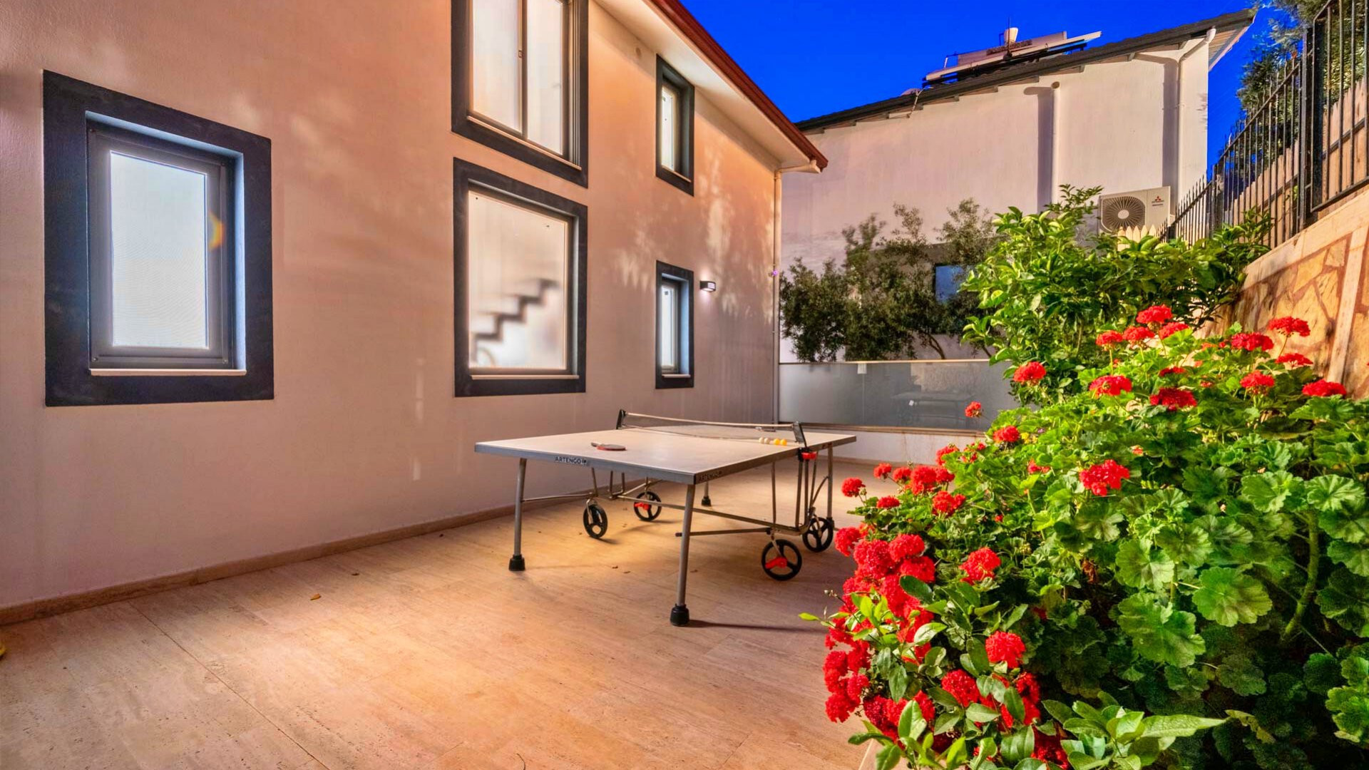 VBK89658 Villa Booking