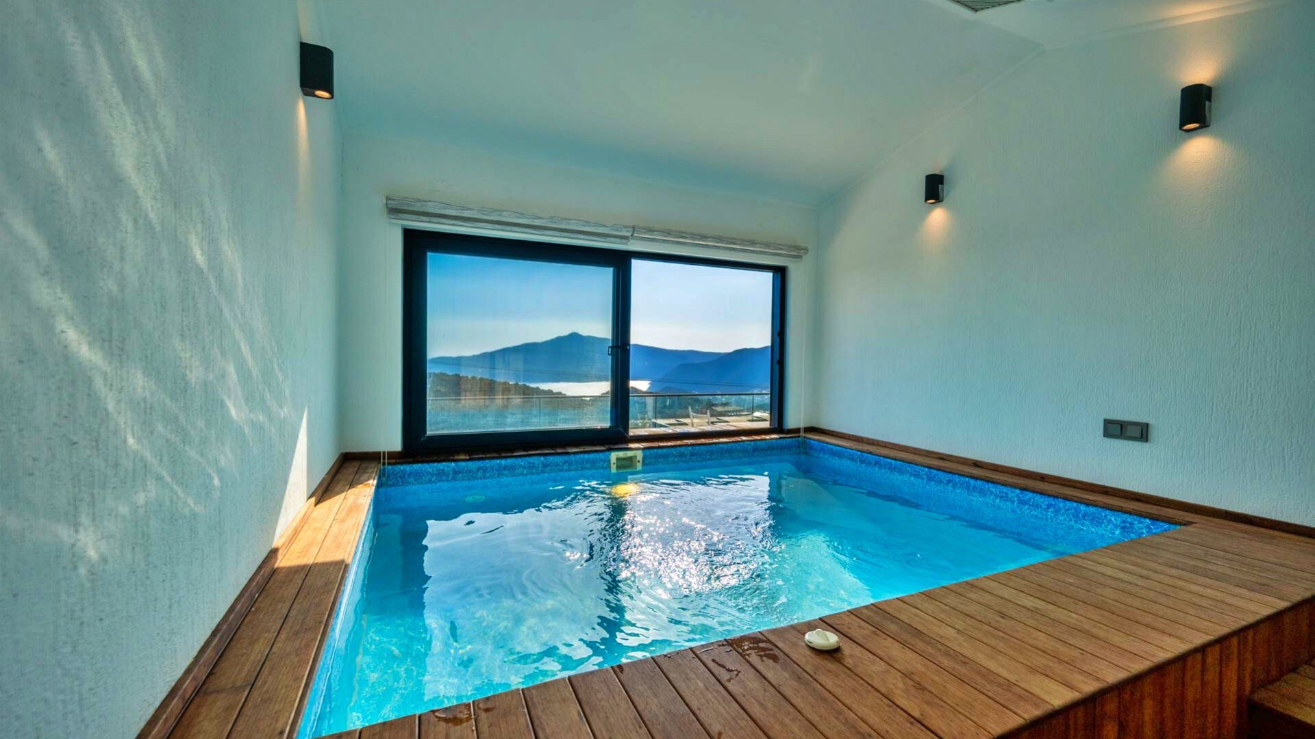 VBK89658 Villa Booking