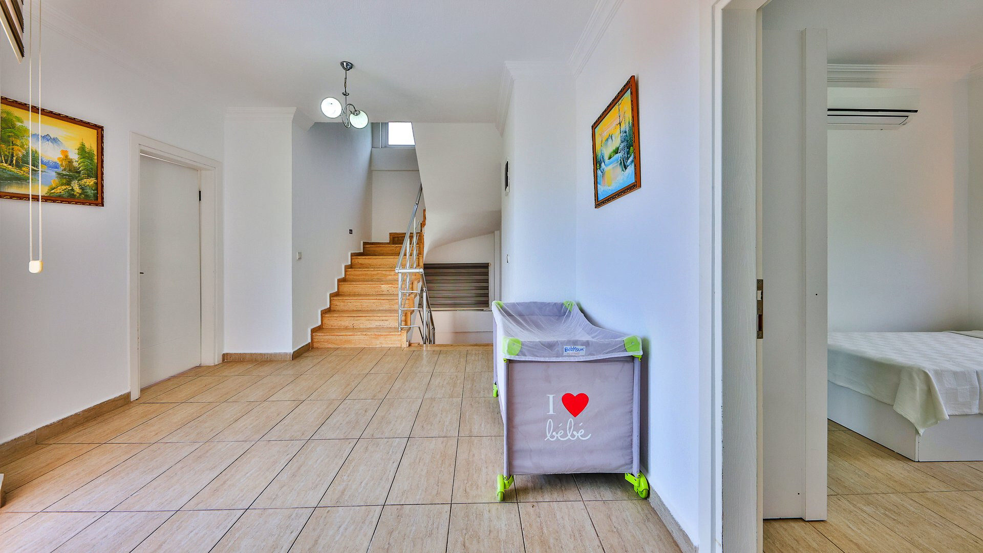 VBK50335 Villa Booking