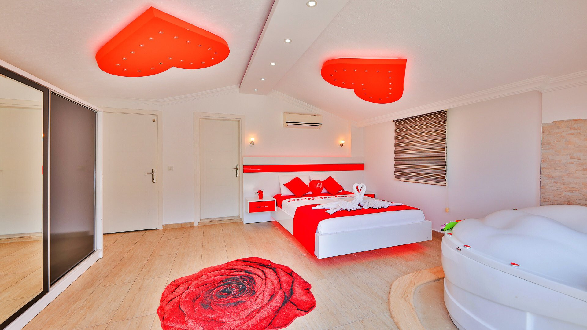 VBK50335 Villa Booking