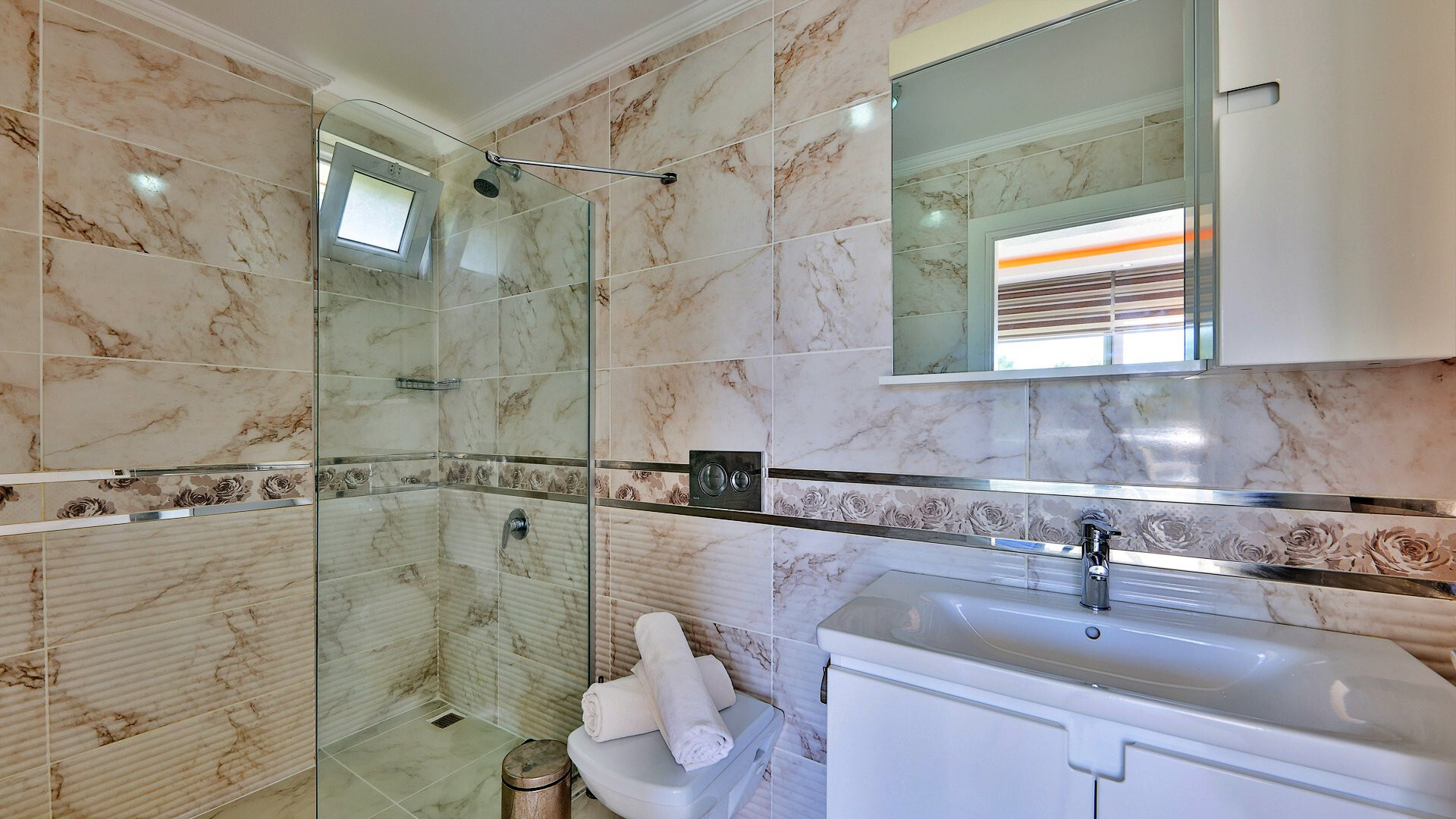 VBK50335 Villa Booking