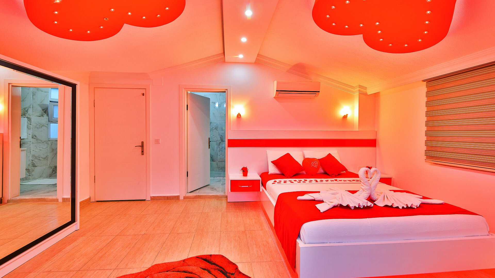 VBK50335 Villa Booking