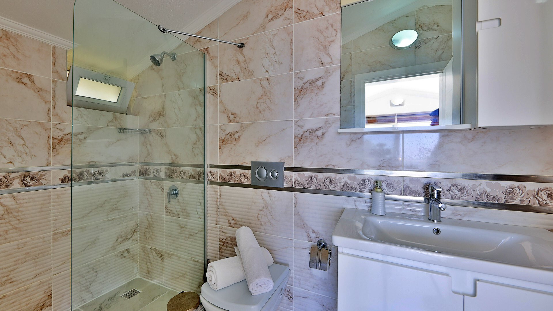 VBK50335 Villa Booking