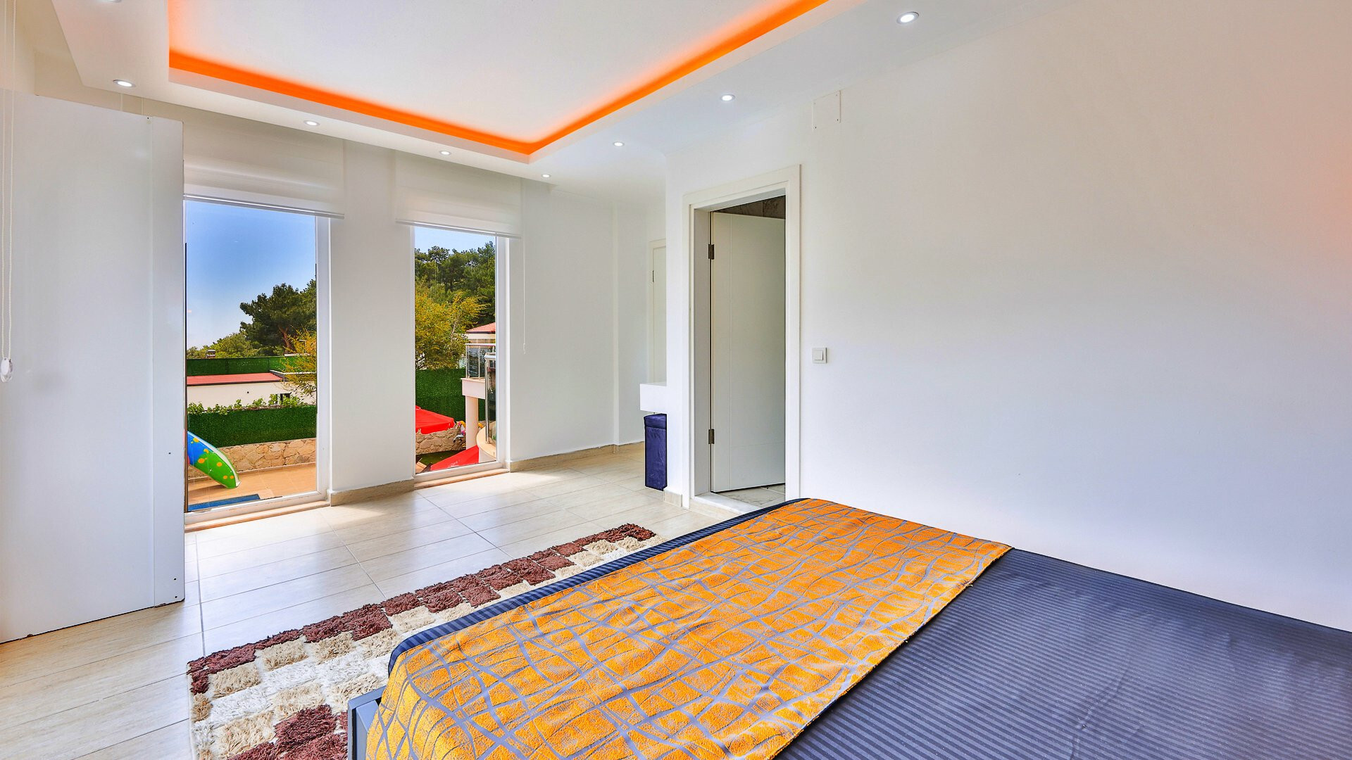 VBK50335 Villa Booking