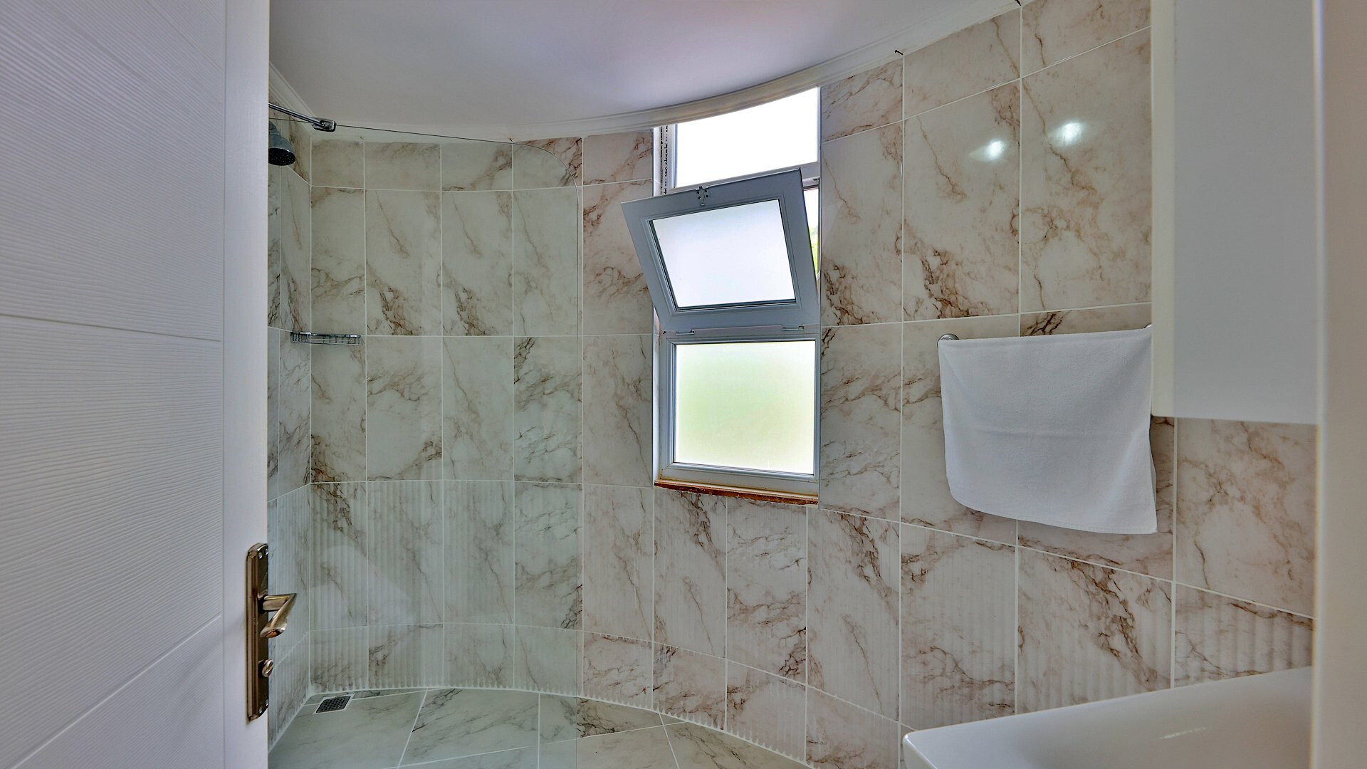 VBK50335 Villa Booking