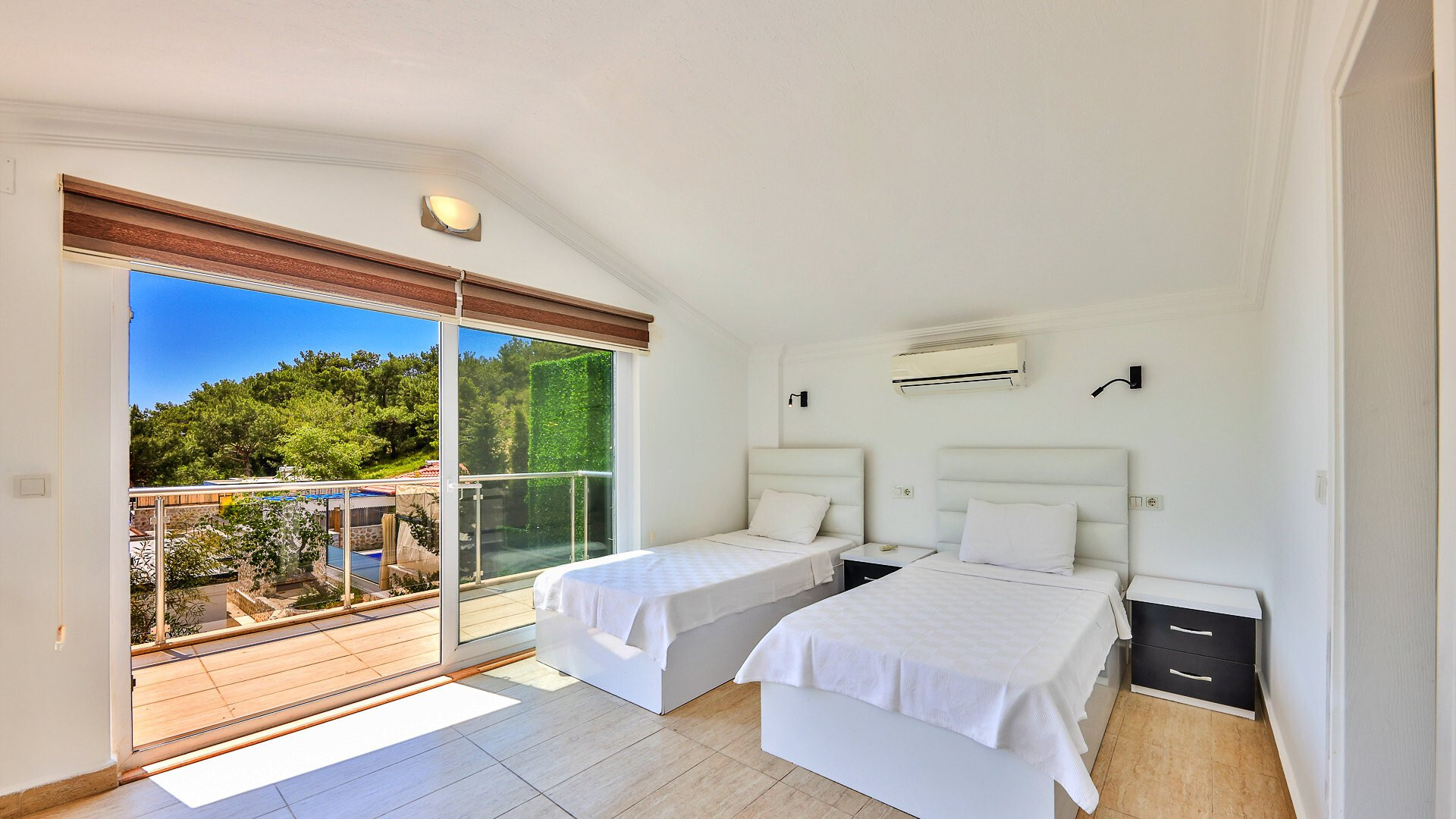 VBK50335 Villa Booking